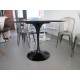 Round Tulip table - Black Guinea marble